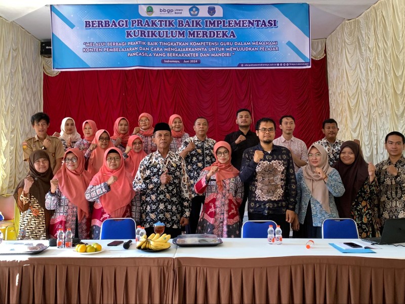 Pengajar Praktik SLBN Pahlawan Berbagi Praktik Baik kepada Guru SLB se-Kabupaten Indramayu