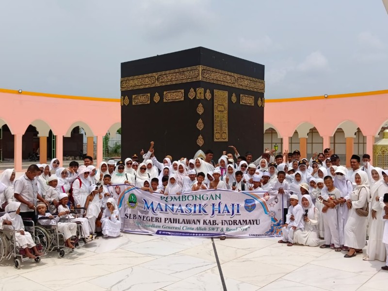 Latihan Manasik Haji SLB Negeri Pahlawan Indramayu Berjalan Lancar dan Sukses
